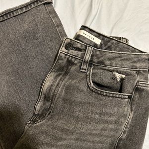 90s vintage ripped jeans